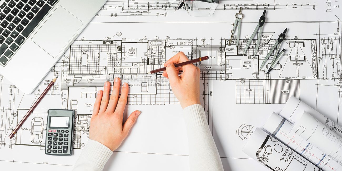 Por dónde empezar a reformar una casa: ¿arquitecto sí o no?